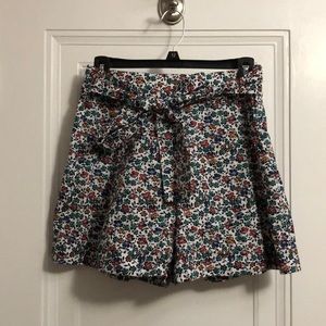 NWT J. Crew tie front floral paper bag shorts